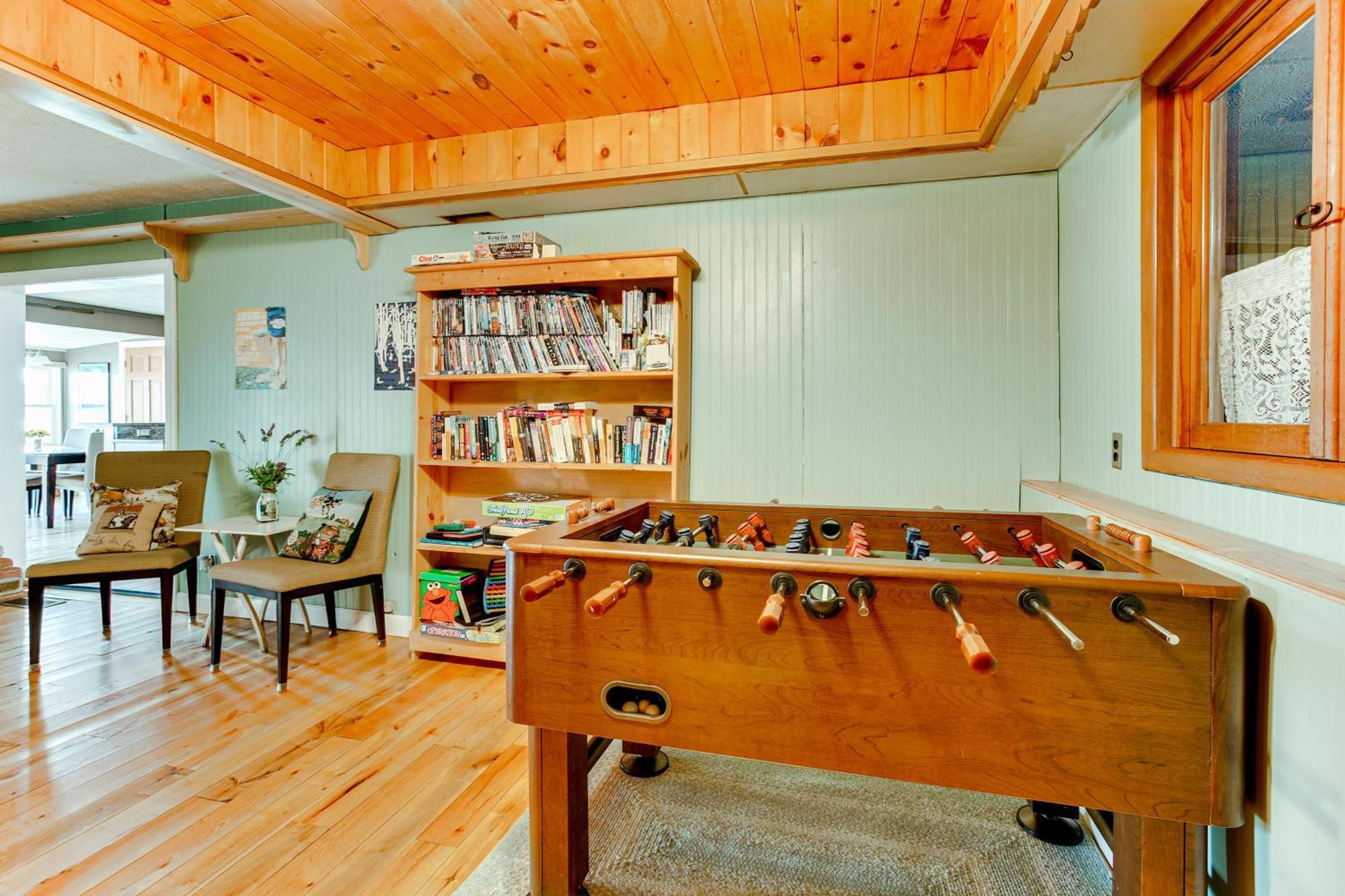 13 Mi To Downtown Quiet Lakefront Cottage مدينة ترافيرز المظهر الخارجي الصورة